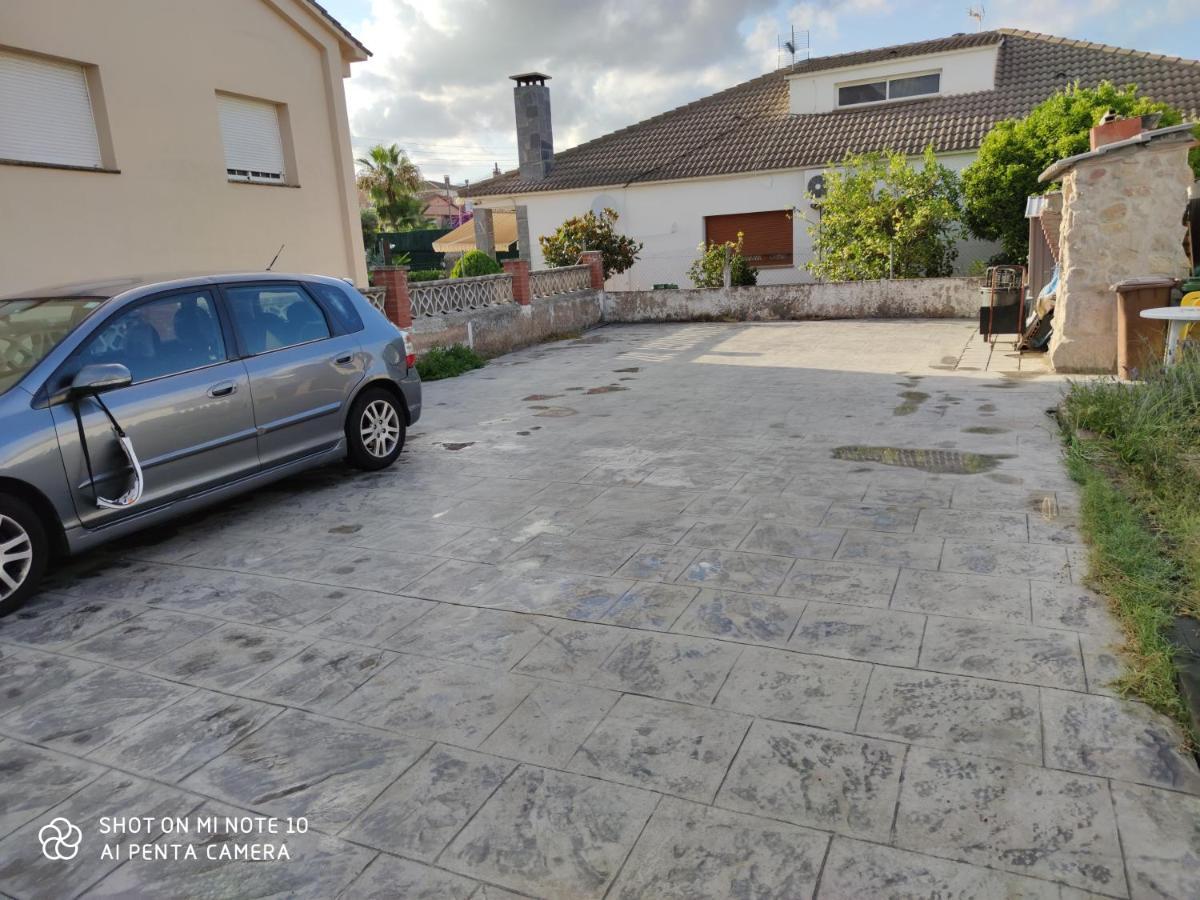 Llica d'Amunt Estancia Rural Tranquila מראה חיצוני תמונה